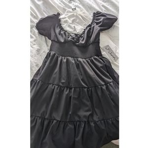 Milkmaid puff sleeve  black dress